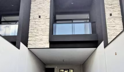 Casa com 3 dormitórios à venda, 120 m² por R$ 660.000,00 - Saguaçu - Joinville/SC