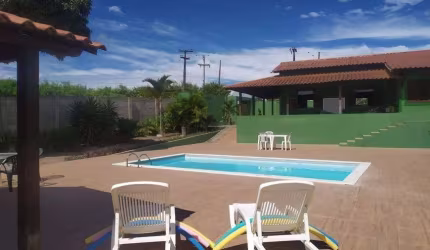Fazenda/Sítio/Chácara para venda com 250 metros quadrados com 4 quartos