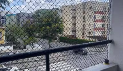 Imóvel para venda possui 114 metros quadrados com 3 quartos em Várzea - Recife - PE