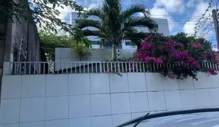 Vendo excelente casa Engenho do Meio