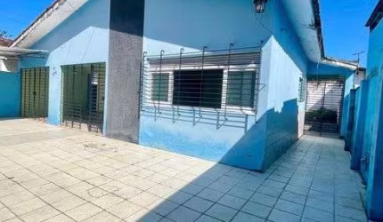 Imóvel para venda possui 145 metros quadrados com 3 quartos em Várzea - Recife - PE