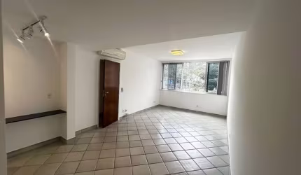 Apartamento com 2 quartos, Cosme Velho - Rio de Janeiro
