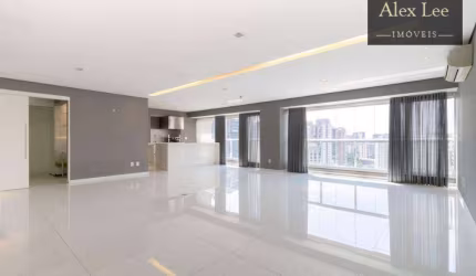 Vista Vila Romana com 3 suites e 4 vagas em andar alto
