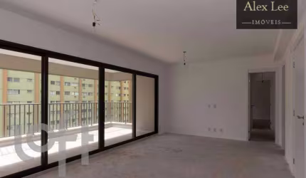 Vila Mariana, com 3 suites, 2 vagas e lazer
