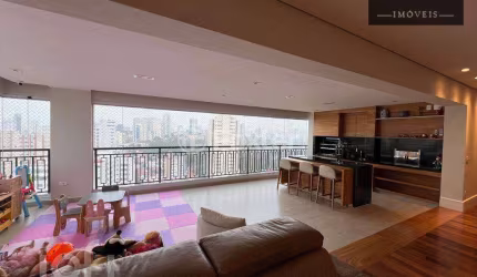 Cristall Aclimação com 227 m², 4 dormitórios e 4 vagas