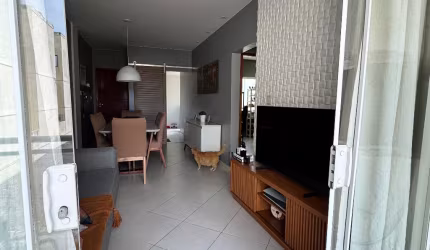 Excelente apartamento de 02 quartos