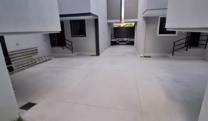 CASA Á VENDA NO BAIRRO NOVO HORIZONTE
