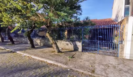 CASA LINEAR COM 472M2 - CENTRO - RIO DAS OSTRAS
