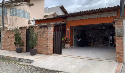Seu Paraíso Particular te Espera na Ilha da Caieira!