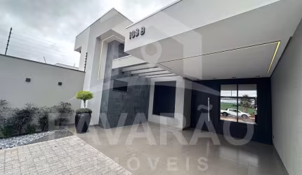 Excelente casa no Eco Valley com acabamento de alto padrão.