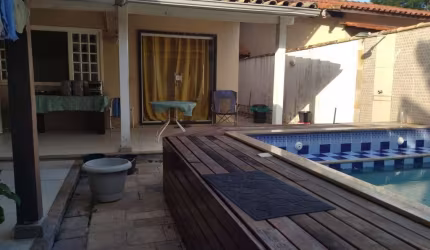 Oportunidade única! Casa para venda  em Niterói-RJ, Serra Grande: 04 quartos, 2 suítes, 2 salas, 3 vagas, 180m².