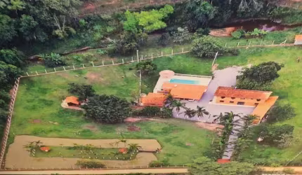 Belíssima chácara em Camboriú sc, com 55.000m2 terreno, estrada rio do meio, há 11 km de Balneário Camboriú.