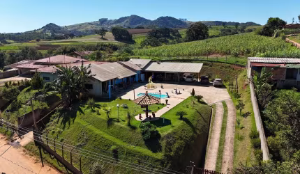 Chácara em Lavras de Baixo, Socorro - SP