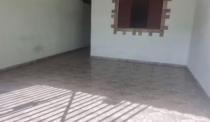 CASA NO PARQUE PADUÃ EXCELENTE LOCALIZAÇÃO