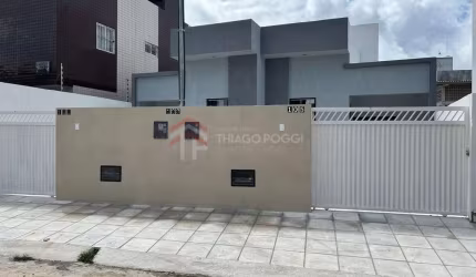 Casa Geminada 51m² com pé direito duplo e documentação inclusa