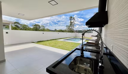 RR7393 Casa Charmosa 270m² CONDOMÍNIO RESERVA SANTA MARIA NATURE - OPORTUNIDADE - 4 Suítes 4 Vagas - Jandira, SP - Ótima Localização - JARDIM DO GOLF