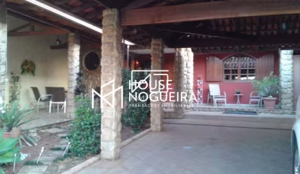 Casa à Venda no Bairro Araguaia