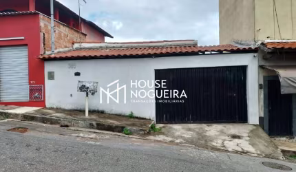 Casa à Venda no Bairro Vista Alegre - Ibirite