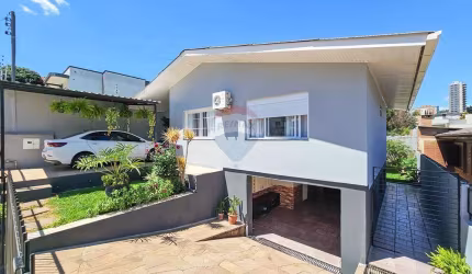 Casa - Venda - Passo Fundo, Rio Grande do Sul