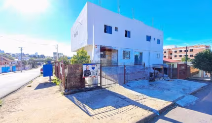 Prédio Comercial - Residencial, Bairro Petrópolis
