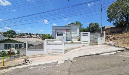Casa - Venda - Passo Fundo, Rio Grande do Sul