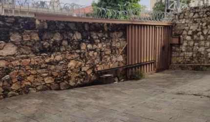 Casa a venda no Prado