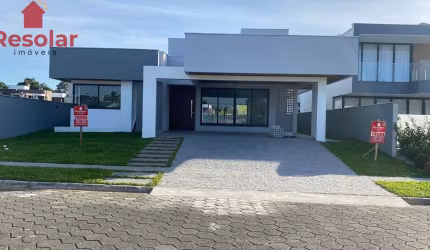 Casa à venda no bairro Iperoba - São Francisco do Sul/SC