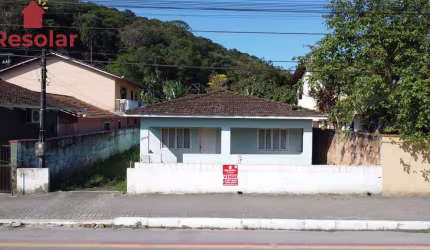 Casa com 3 quartos á venda no Rocio Grande em São Francisco do Sul/SC.