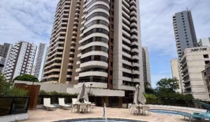 Apartamento alto padrão no Condomínio Palazzo Castel Roseto, Horto Florestal medindo 281 m² com 4/4  suítes, armários, salas e varanda a venda