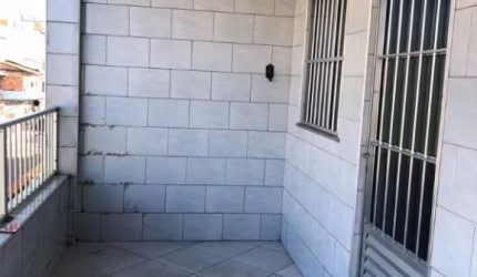 Prédio Residencial com10 apartamentos 1 e 2/4, casa no térreo 2/4 piscina garagem vender na Boca do Rio próximo Centro Convenções Salvador Bahia