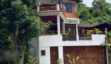 Casa Triplex a Venda na Freguesia com 3 Quartos
