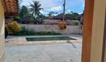 Casa Linear a Venda no Anil com 660m²