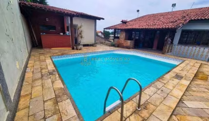 Casa Duplex a Venda com 3 Quartos no Anil