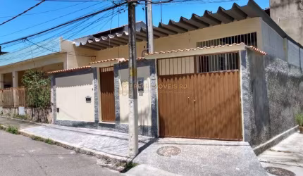 Casa com 2 Quartos a Venda na Ilha do Governador