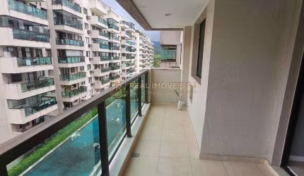 Apartamento com 2 Quartos a Venda no Pontal Oceânico