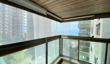 Apartamento com 4 quartos no Condomínio Acquabella