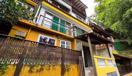 Casa duplex dentro do Floresta Country Clube