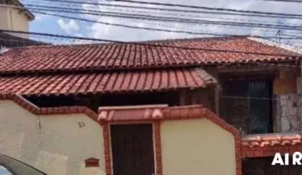Casa com 4 quartos, 2 suites, em condominio na Taquara