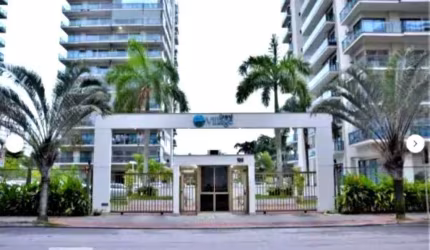 Apartamento com 3 quartos, 1 suíte na Barra Olímpica