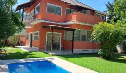Casa Duplex em Condomínio Fechado com 4 Suítes em Vargem Grande