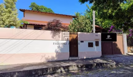 Casa em Araruama - 4 Quartos - 1 Suíte - R$ 410.000,00 - Rio do Limão