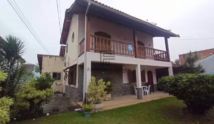 Casa em araruama - 3 quartos (1 suite) - R$ 400.000,00 - Vila Capri