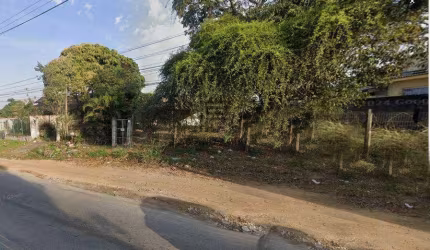 Área em Araruama - 3.677,167m2 - R$ 840.000,00 (Localização Estratégica) - Fazendinha