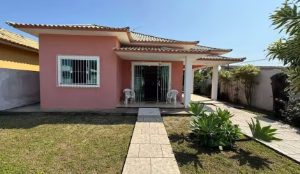 Casa em Araruama, 2 quartos ( 1 suíte ) - R$ 490.000,00 - Vila Capri