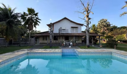 Casa em Araruama - (4 quartos) 2 Suítes - 900.000,00 - Parque Hotel