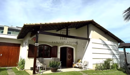 Casa em Araruama, 4 quartos (2 suítes) - R$ 1.100.000,00 - Pontinha