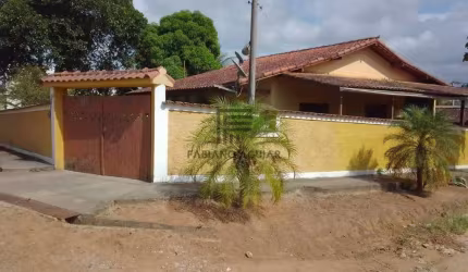 Casa em Araruama - (3 Quartos) - 475.000,00 - Viaduto