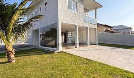 Casa em Araruama, 3 Quartos (2 suítes) – R$ 470.000,00 - Condomínio Collynas Park