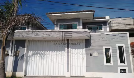 Casa em Araruama, 5 quartos (4 suítes) – R$ 1.300.000,00 - Pontinha