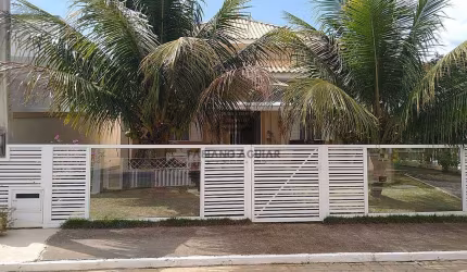 Casa em Condomínio à venda em Araruama , 4 quartos (3 suítes) - R$ 1.500.000,00 - Pontinha
